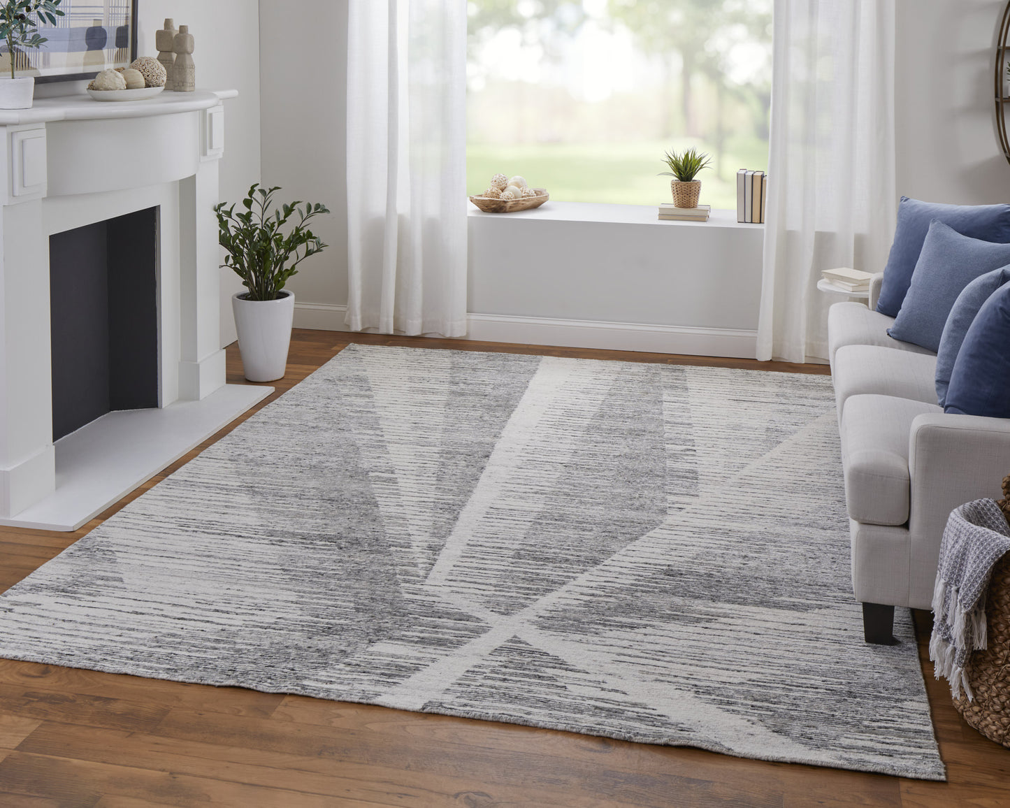 12' X 15' Ivory and Gray Abstract Hand Knotted Worn Faded Area Rug-8