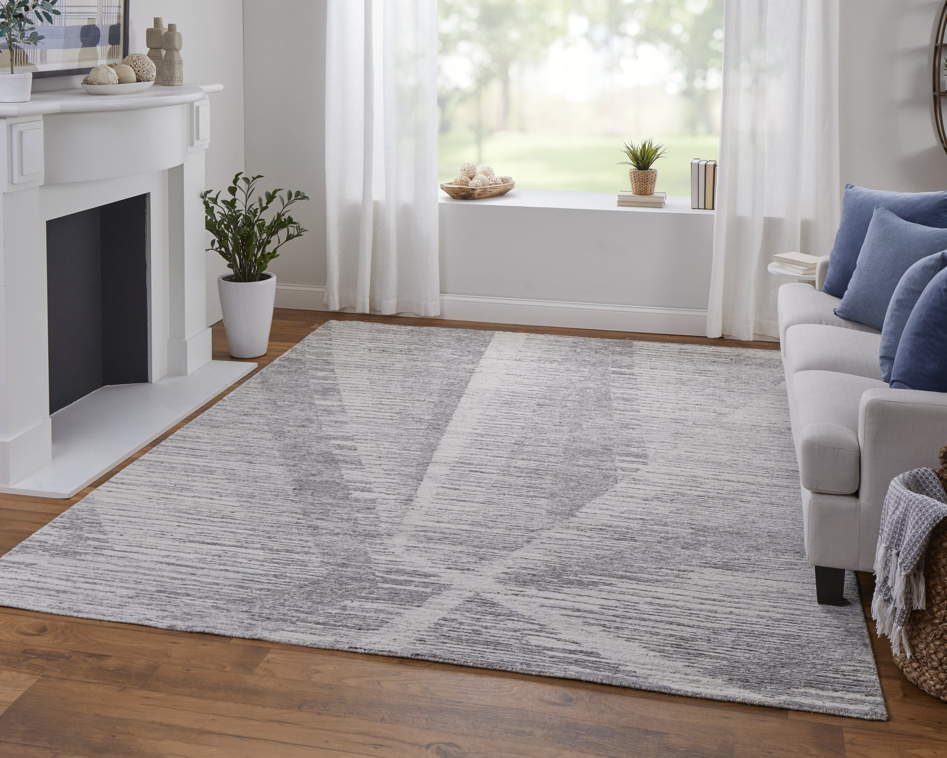 12' X 15' Ivory and Gray Abstract Hand Knotted Worn Faded Area Rug-8