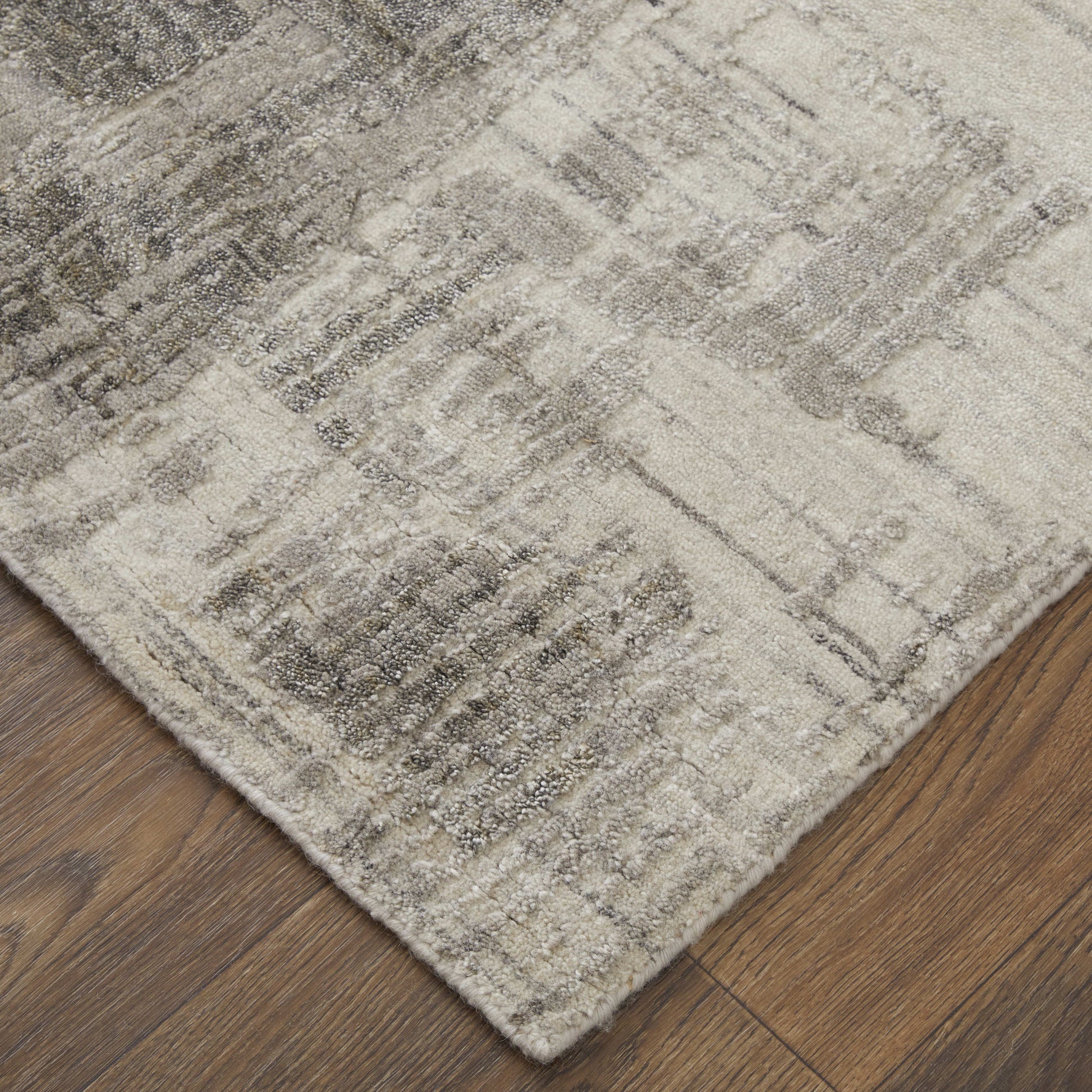 12' X 15' Gray And Ivory Abstract Hand Woven Distressed Area Rug-7